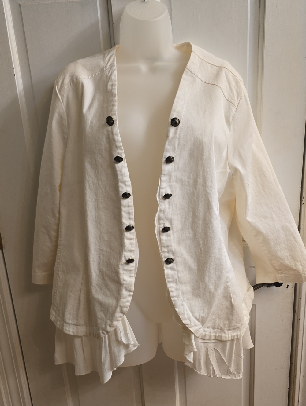 New Without Tags Never Worn Torrid Cream Open-Front Ruffle-Hem Blazer